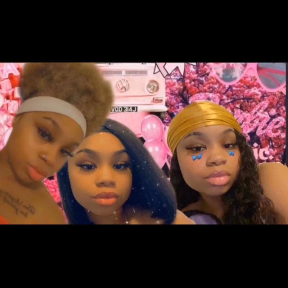 Meet your Posher, Ramia